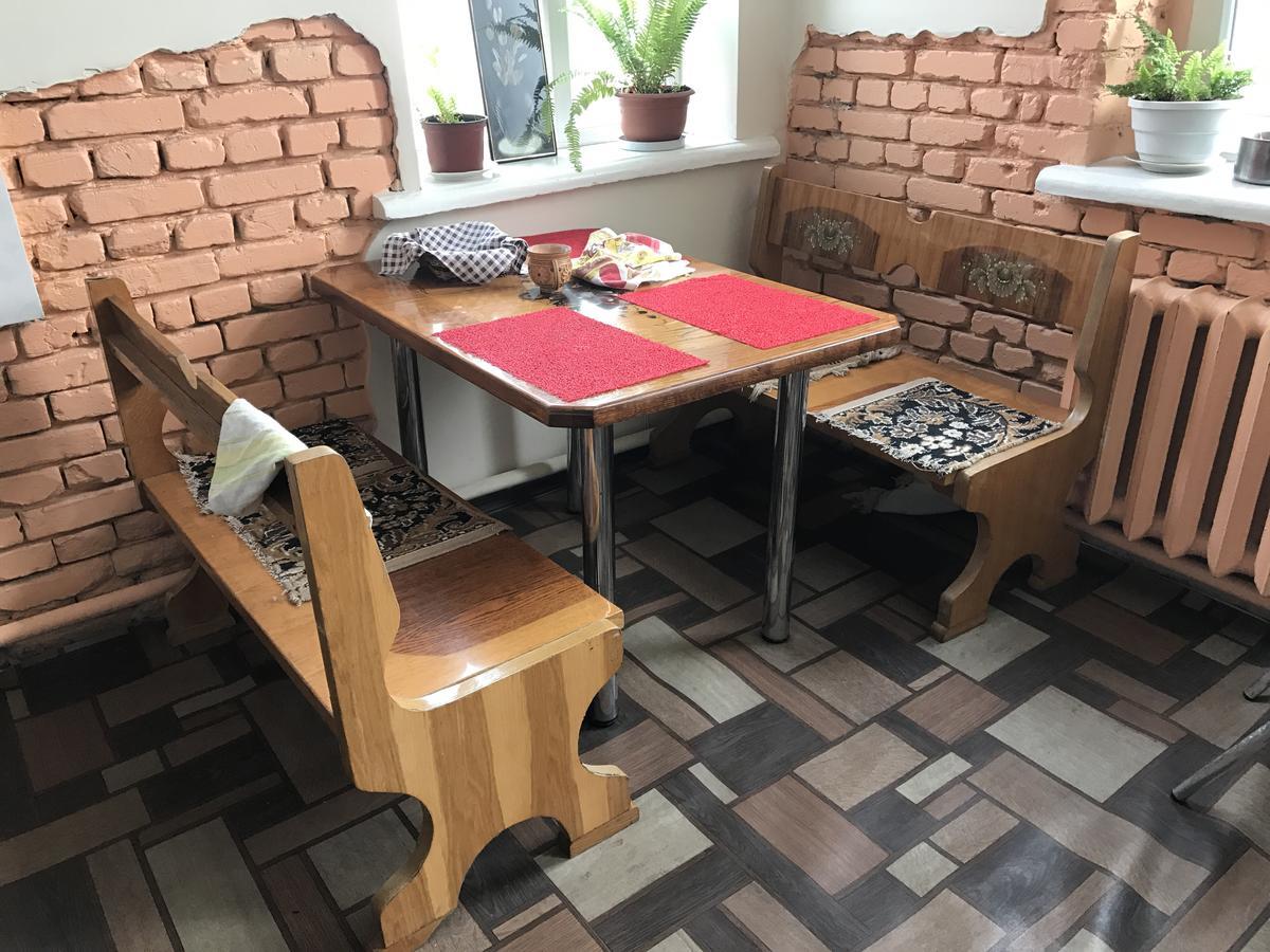 Отель Хата Днепър Екстериор снимка