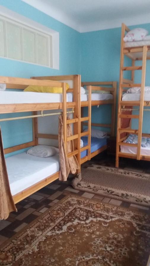 Отель Хата Днепър Екстериор снимка